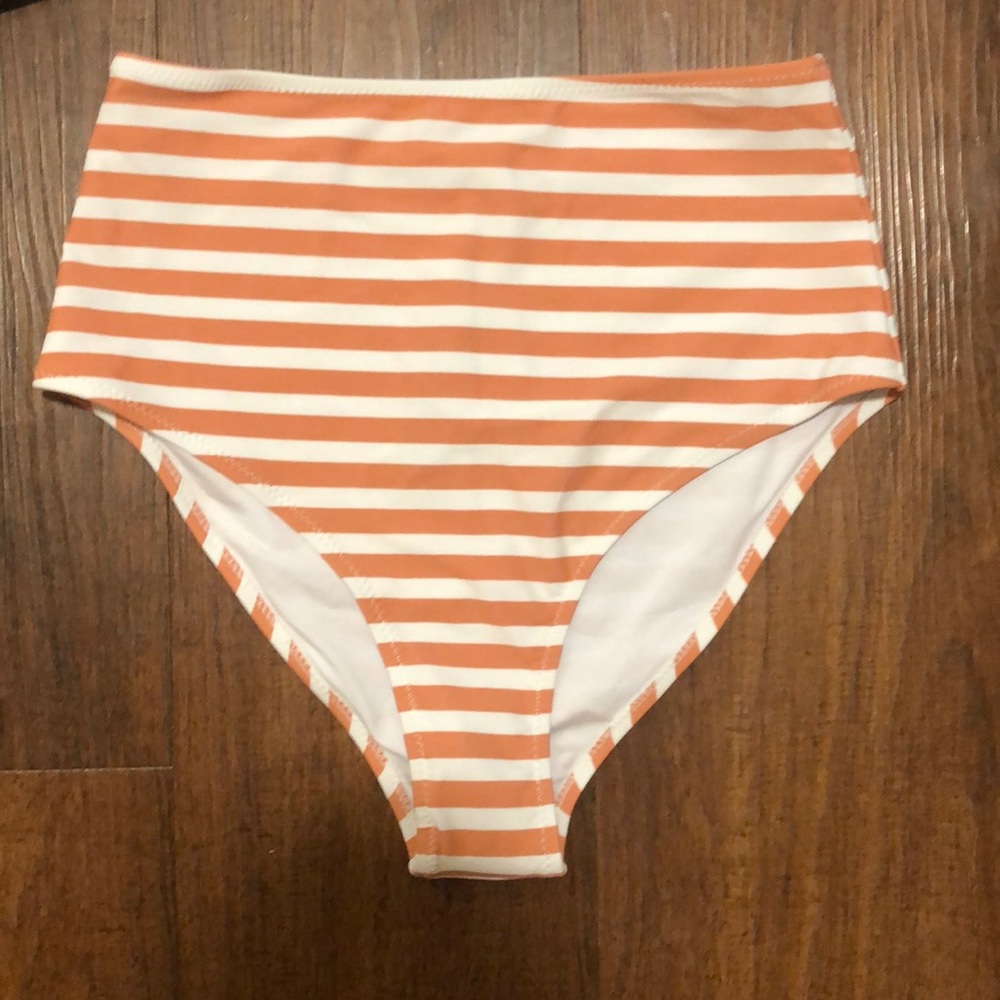 Cupshe High-Waisted Swim Bottom NWT